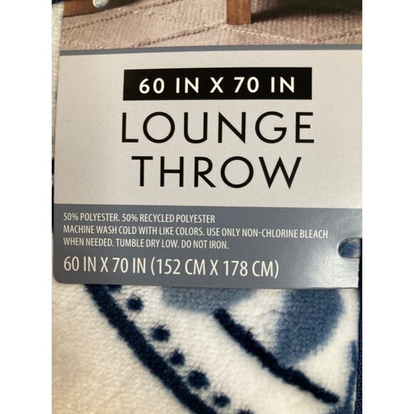 Members Mark Lounge Throw Blanket Cleo Blue 60 x 70" NWT Polyester Soft & Luxuri - Picture 3 of 6